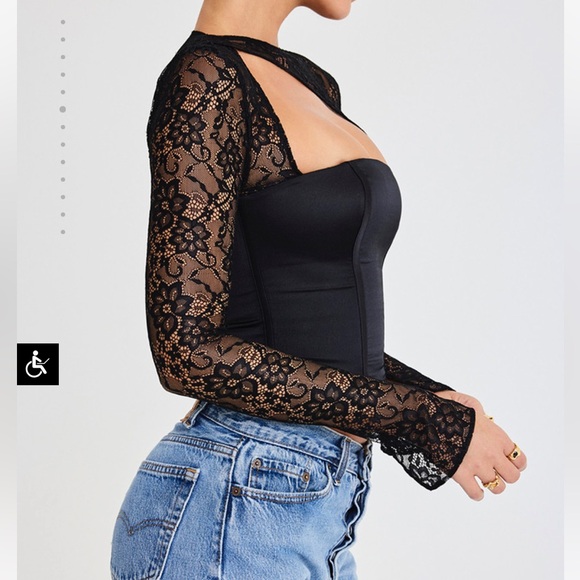 Never worn with tags size small - Picture 4 of 5